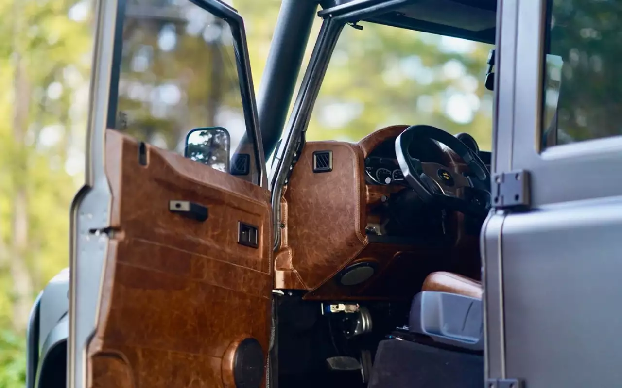 Land Rover Defender Project Big Sky