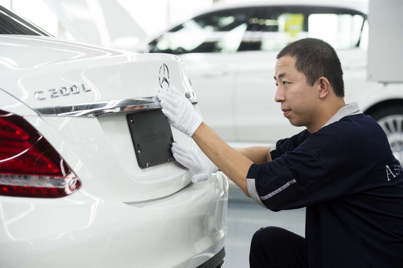 Стартовало производство удлиненного Mercedes-Benz C-класса