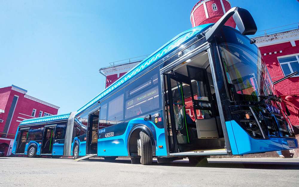 ГАЗ объявил о выпуске супердлинных автобусов
