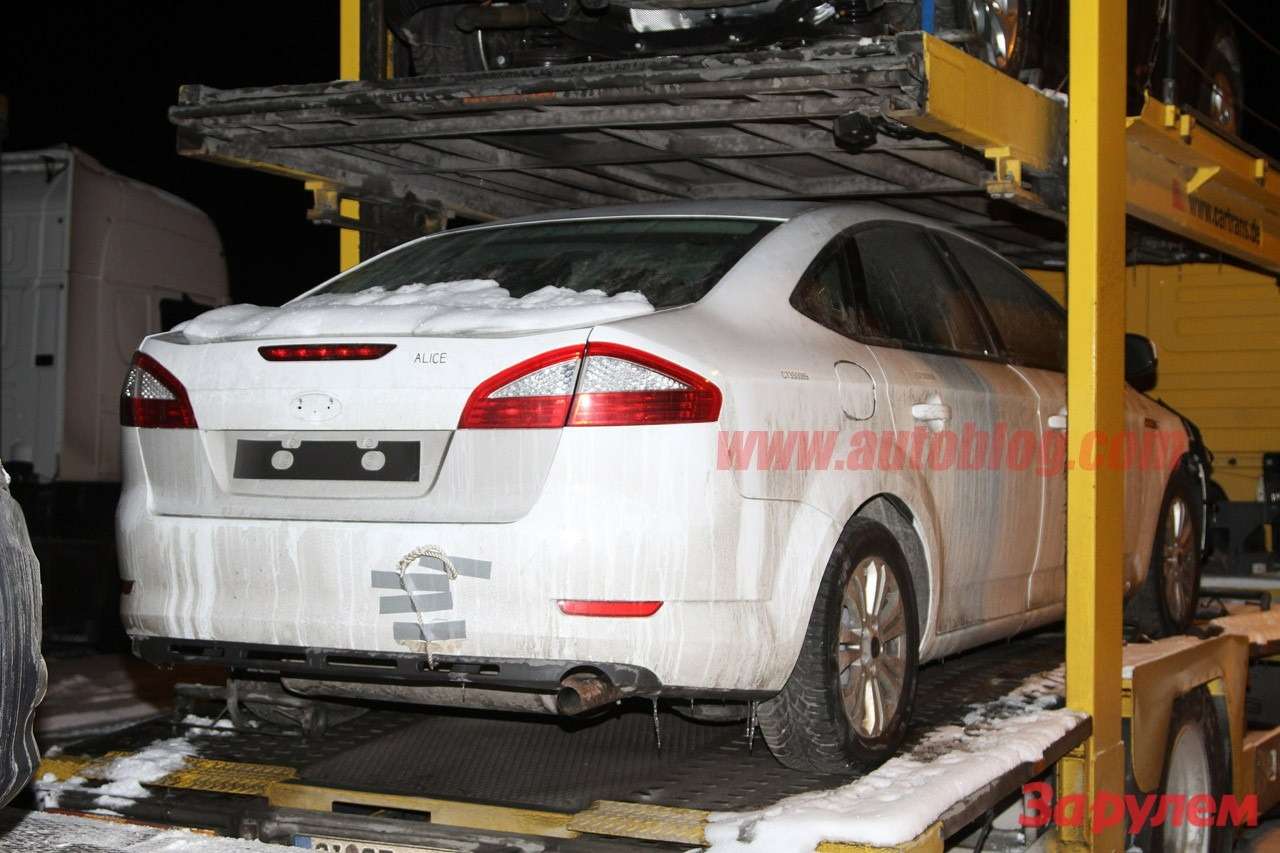 Шпионы сфотографировали новый Ford Mondeo