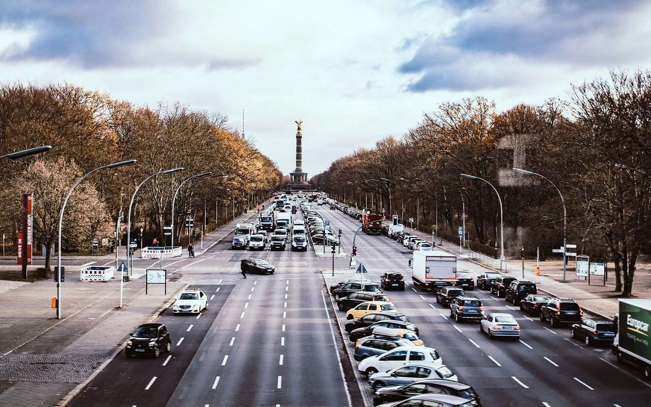 В Европе признали неспособность автопрома противостоять конкуренции из Азии