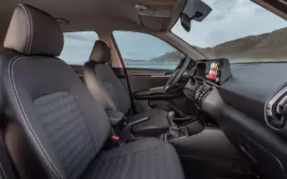 Интерьер Kia Sonet