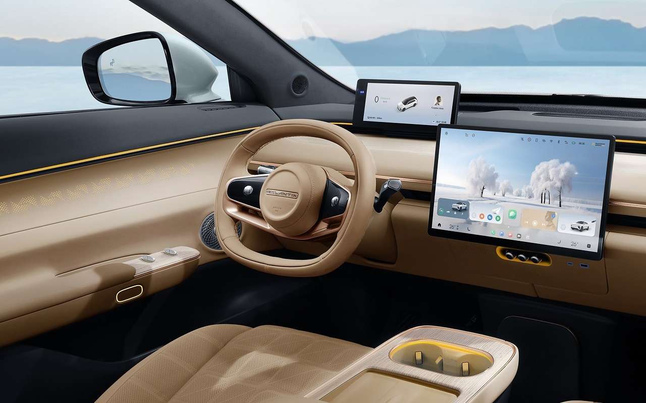 Интерьер Exlantix ET