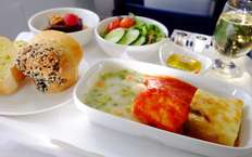 «Победа» организует доставку еды к самолету