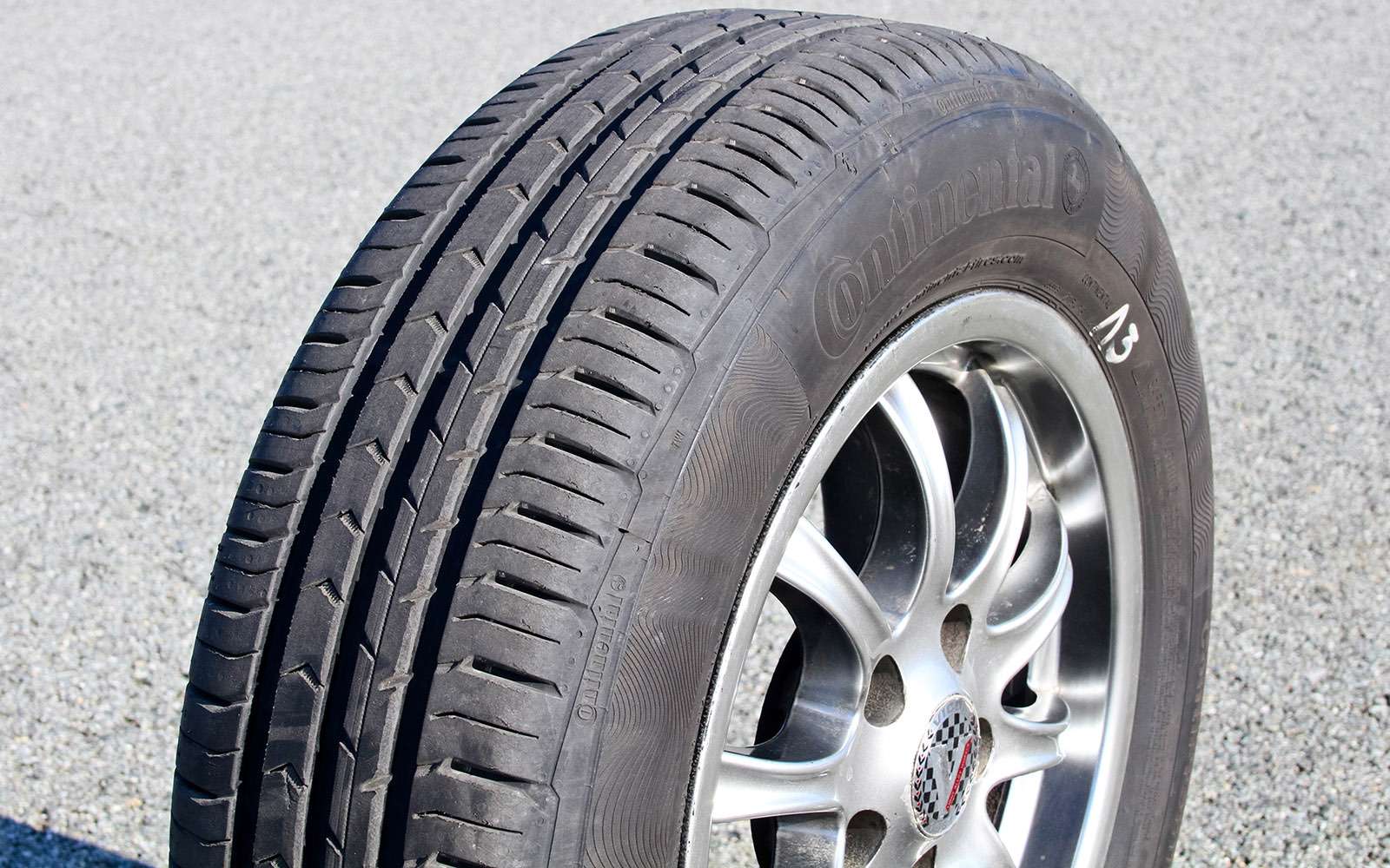 Continental CONTIPREMIUMCONTACT 5. 195/65 R15. Топ бюджетных шин лето 195 65 15. N'Fera su1 шина летняя легковая 195/65r15 91h.