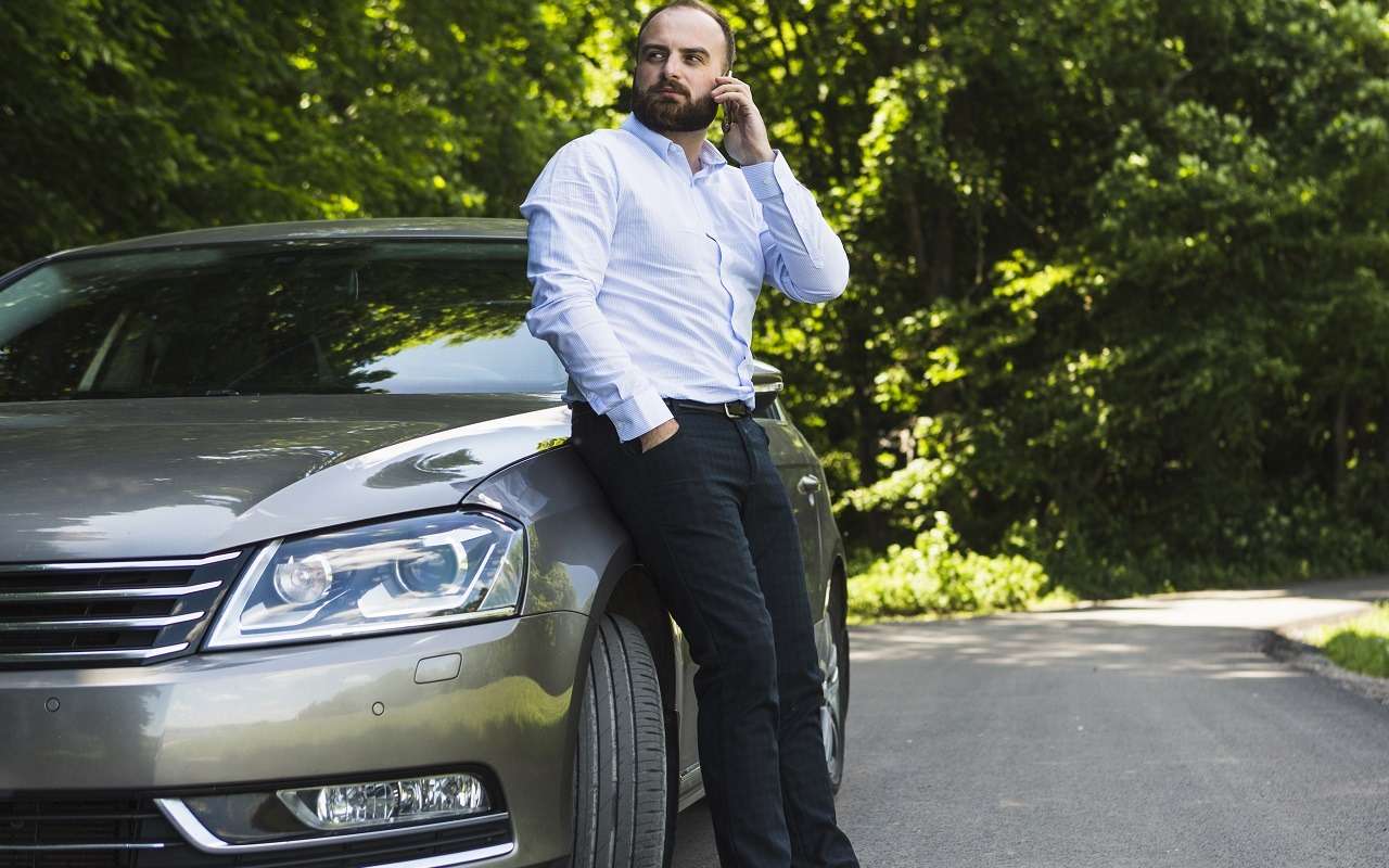 Чем опасна парковка автомобиля с вывернутыми колесами