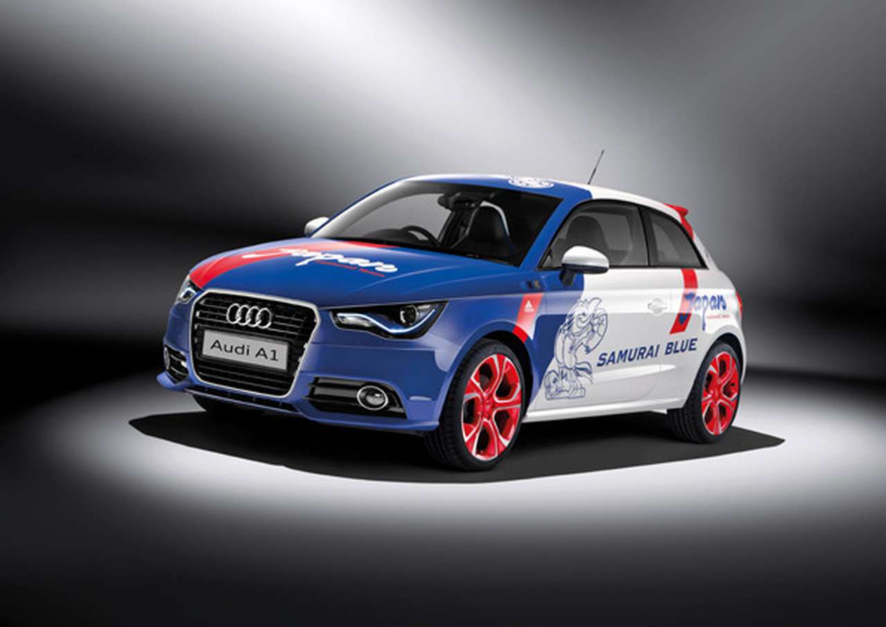 В Токио одели Audi A1 в цвета японской сборной по футболу