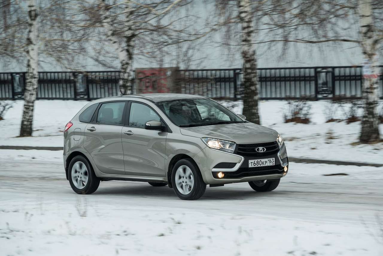 Стало известно, когда Lada XRAY получит полный привод