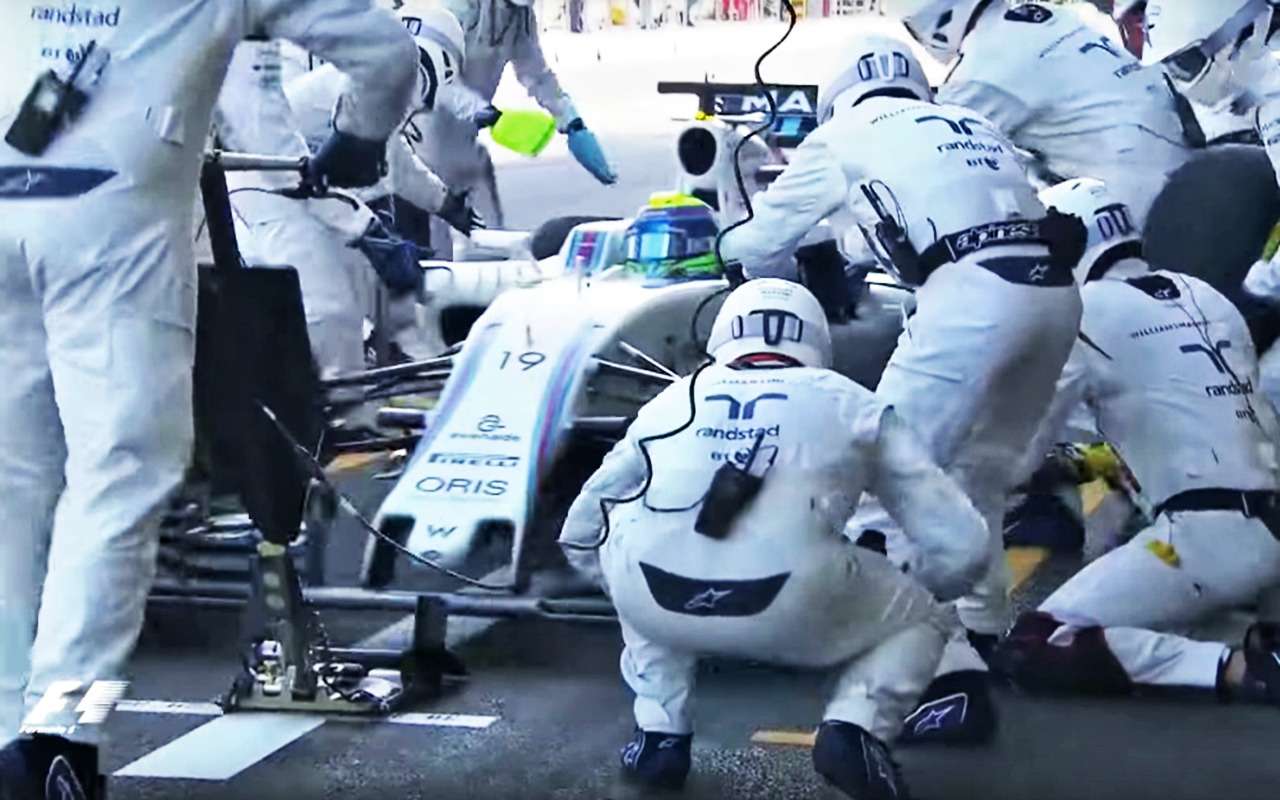 Пит-стоп быстрее двух секунд. Это вообще как?!