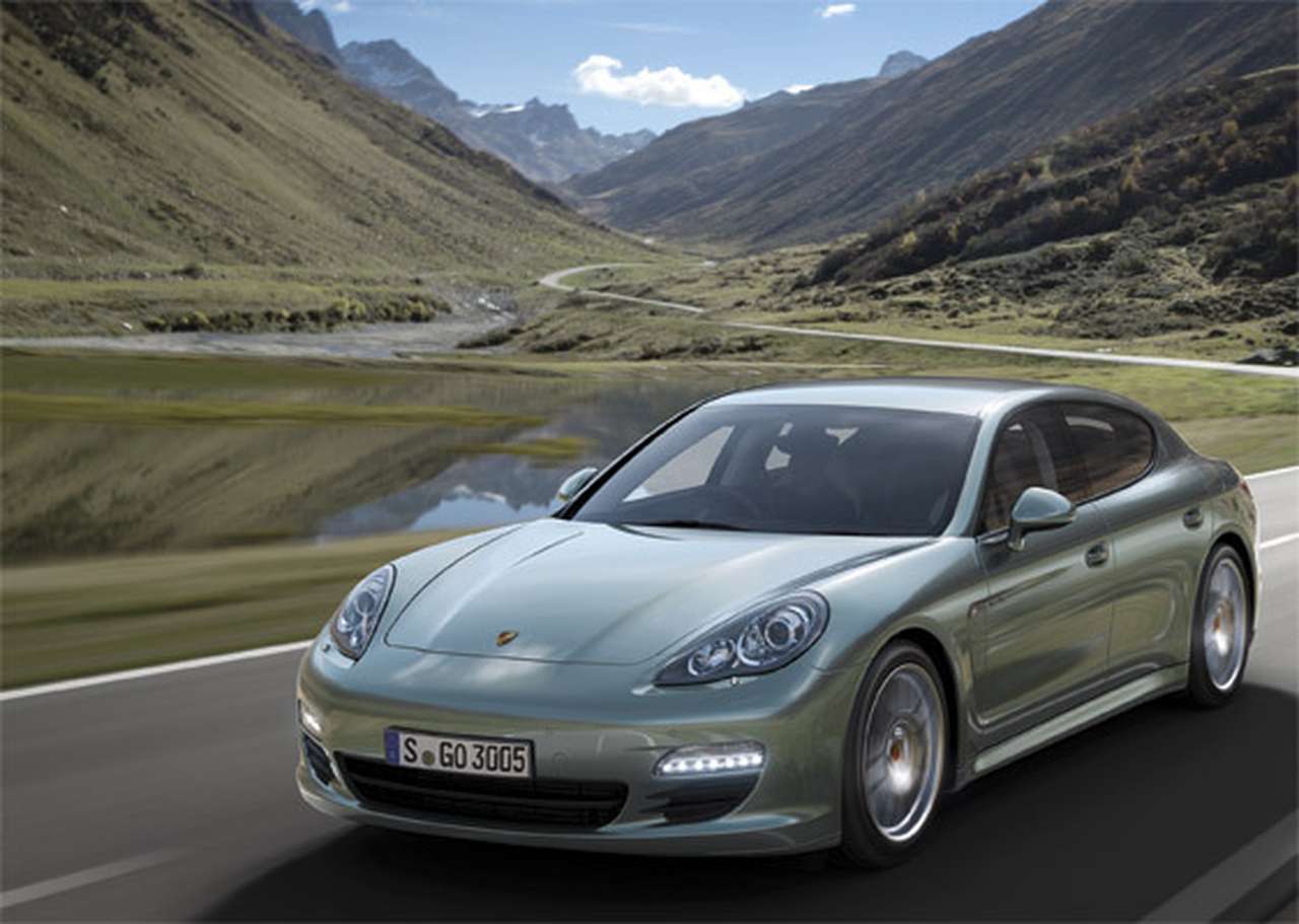 Самый экономичный Porsche представлен в Германии