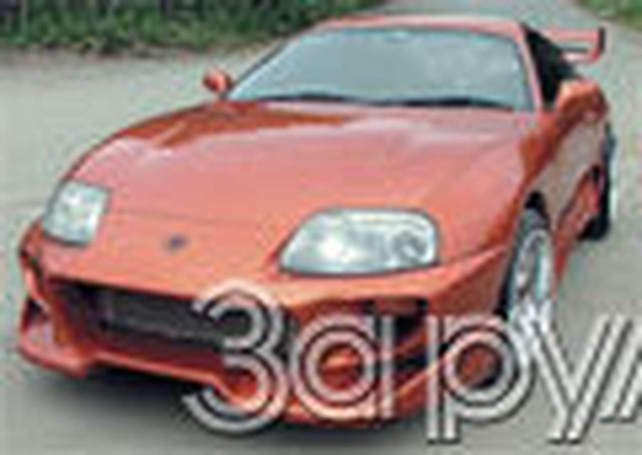 Toyota Supra. На бреющем
