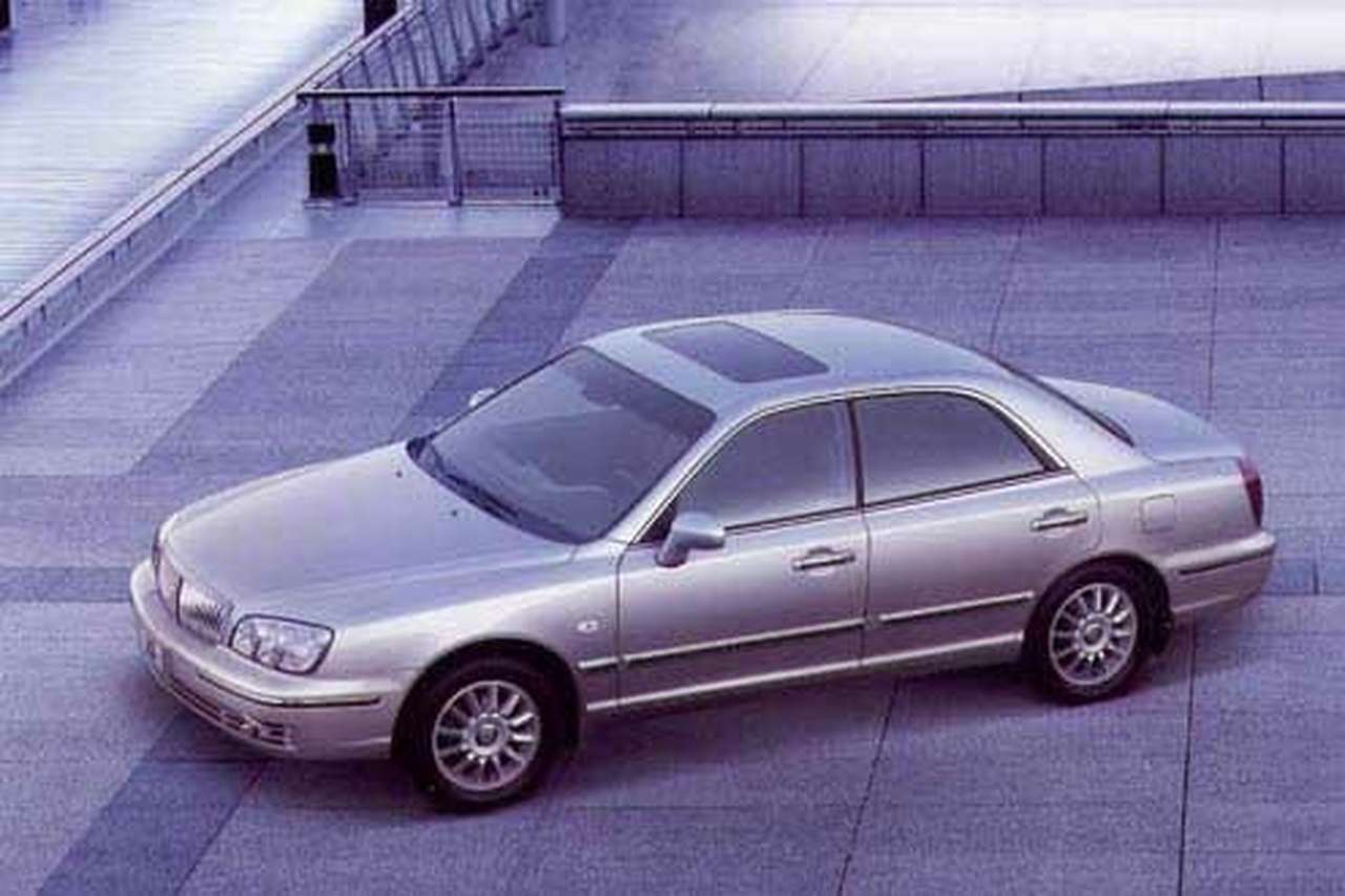 Hyundai обновляет модель "люкс"