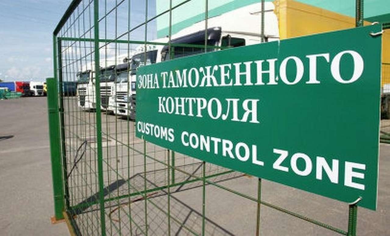 Таможня РФ усилила контроль на границе с Украиной