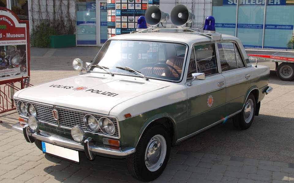 ВАЗ-2103 полиции ГДР.