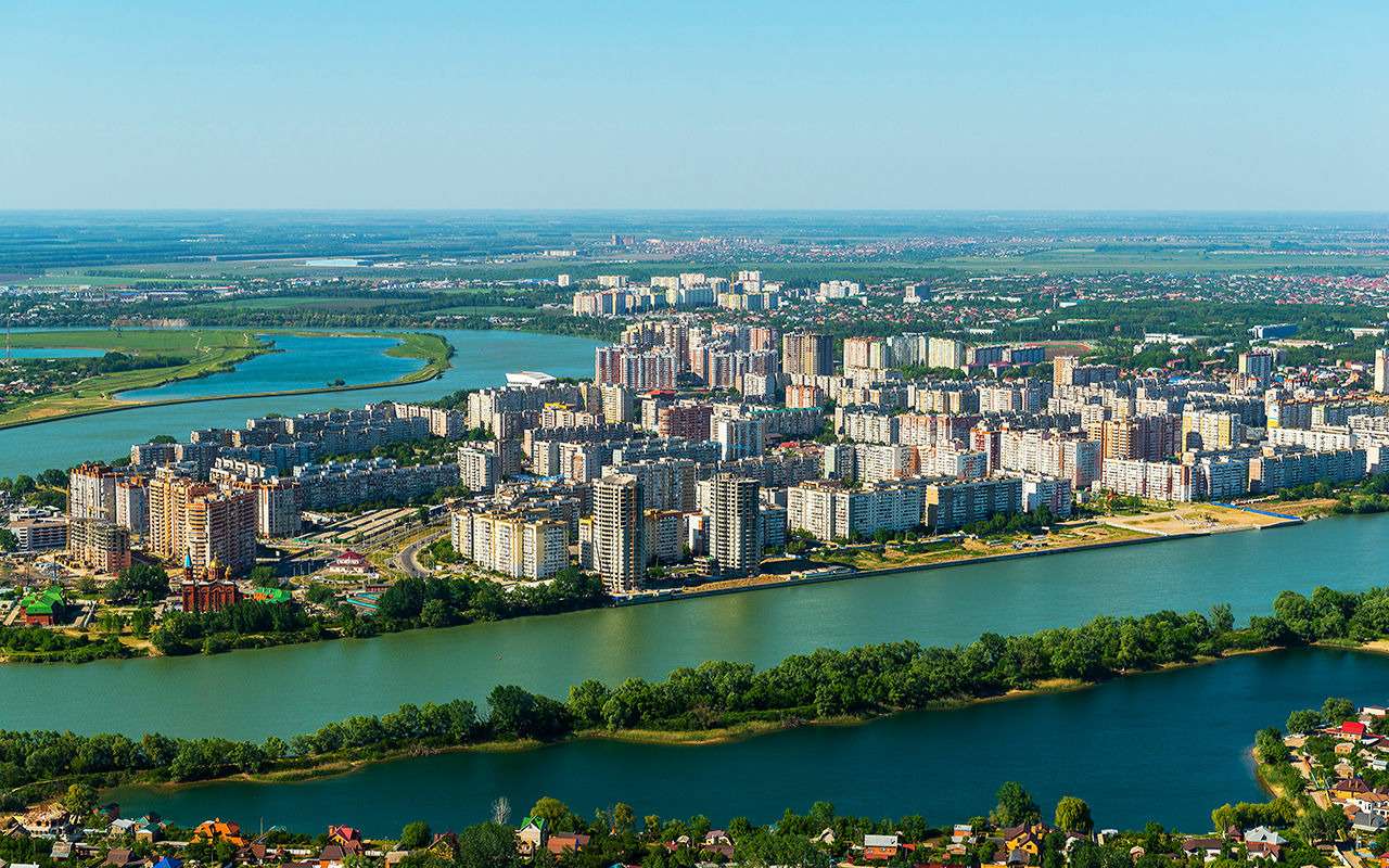 Краснодар из окна кроссовера FAW Besturn X40