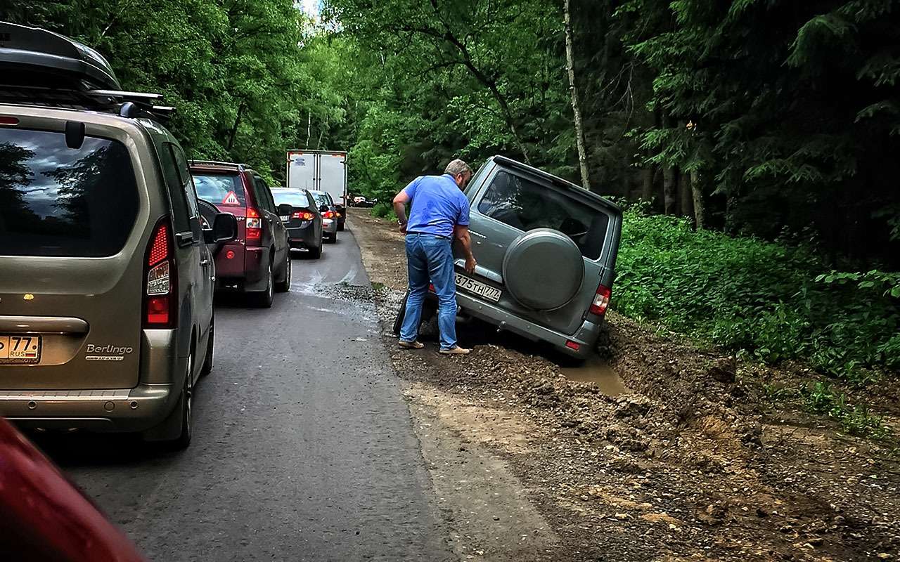 Видеоподборка: высшая справедливость и «герои» обочины