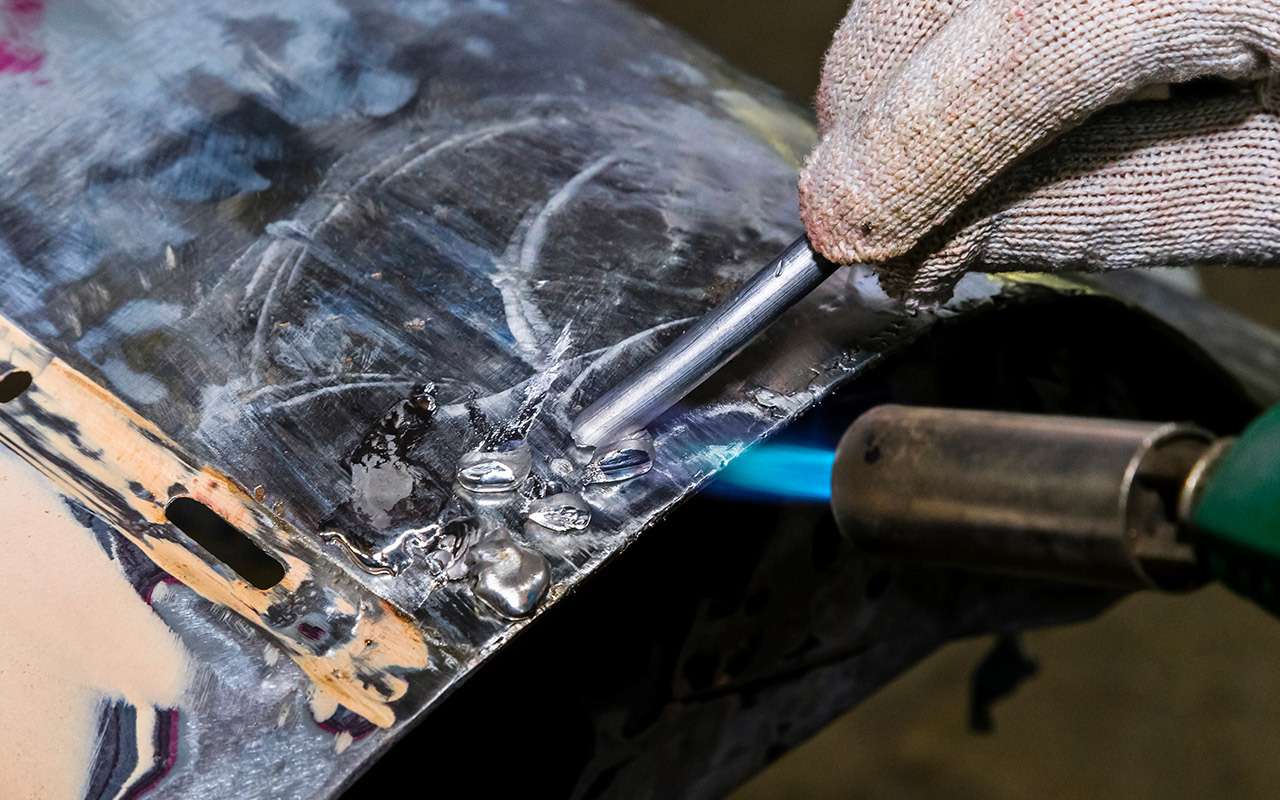 Кузовной ремонт своими руками: совет от «За рулем»