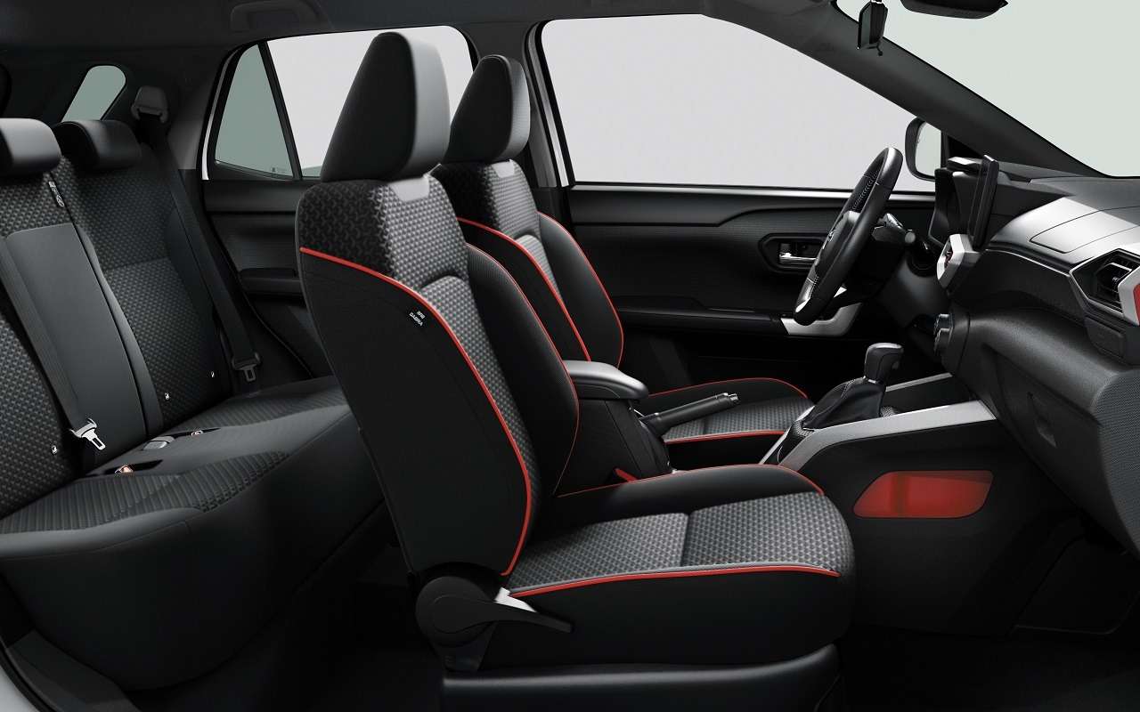 Интерьер Toyota Raize