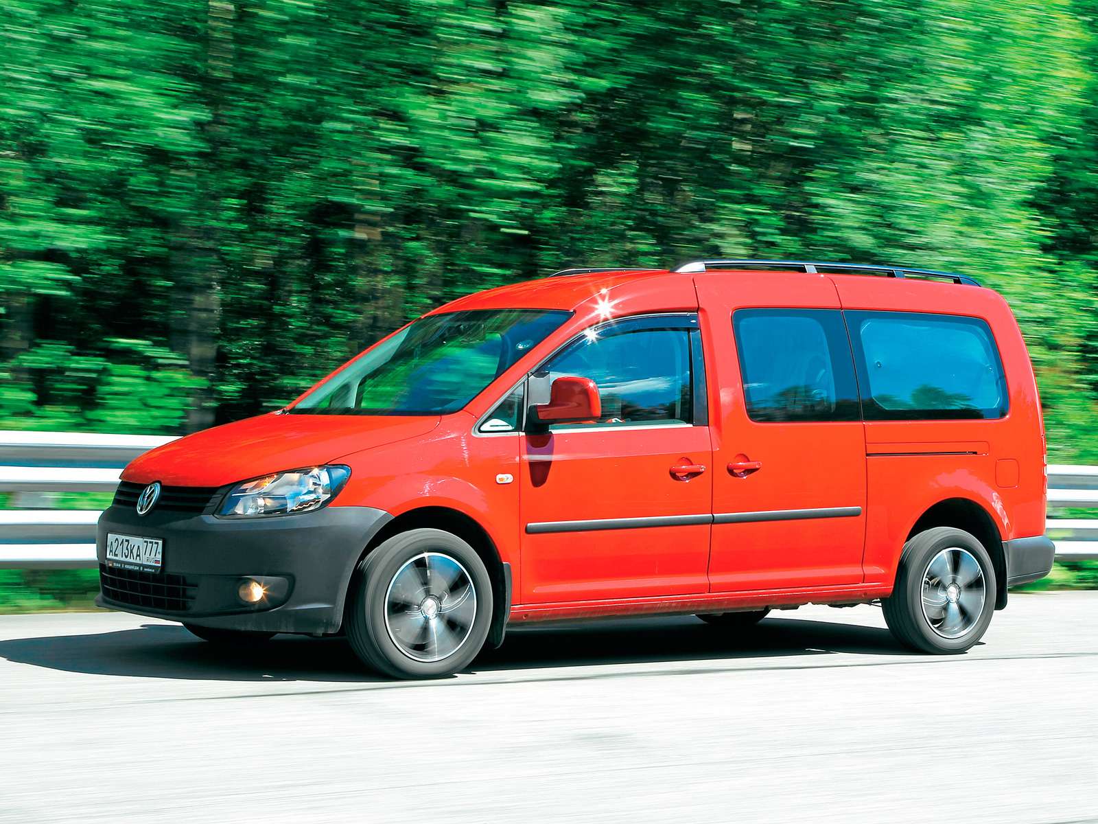 Тест-драйвы Volkswagen Caddy (Фольксваген Кэдди) от «За рулем»