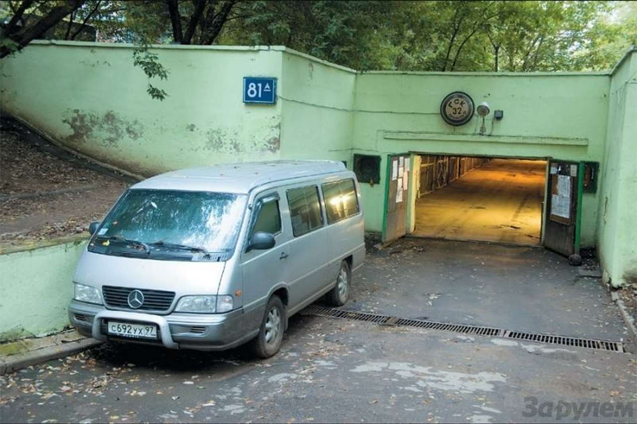 В Москве просят ввести мораторий на снос гаражей