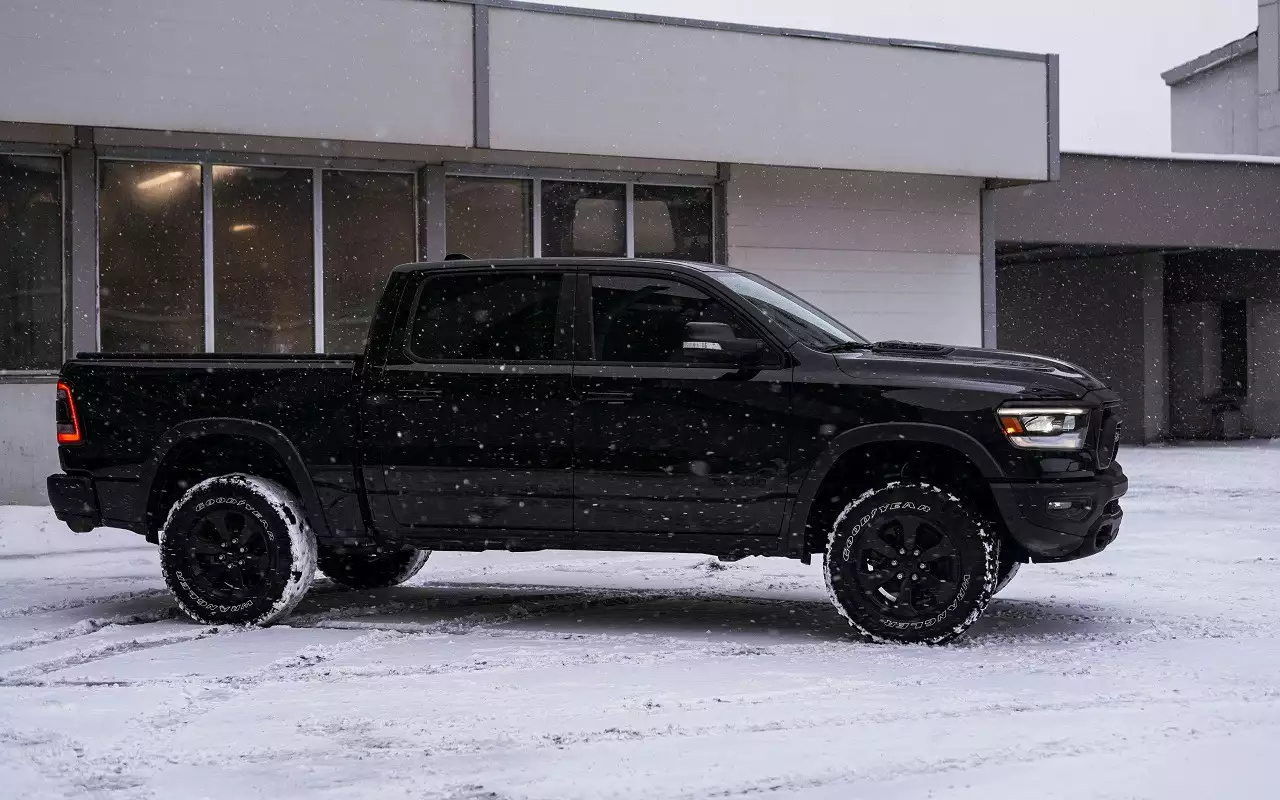 Спрос на эти автомобили резко вырос в России: самые популярные модели