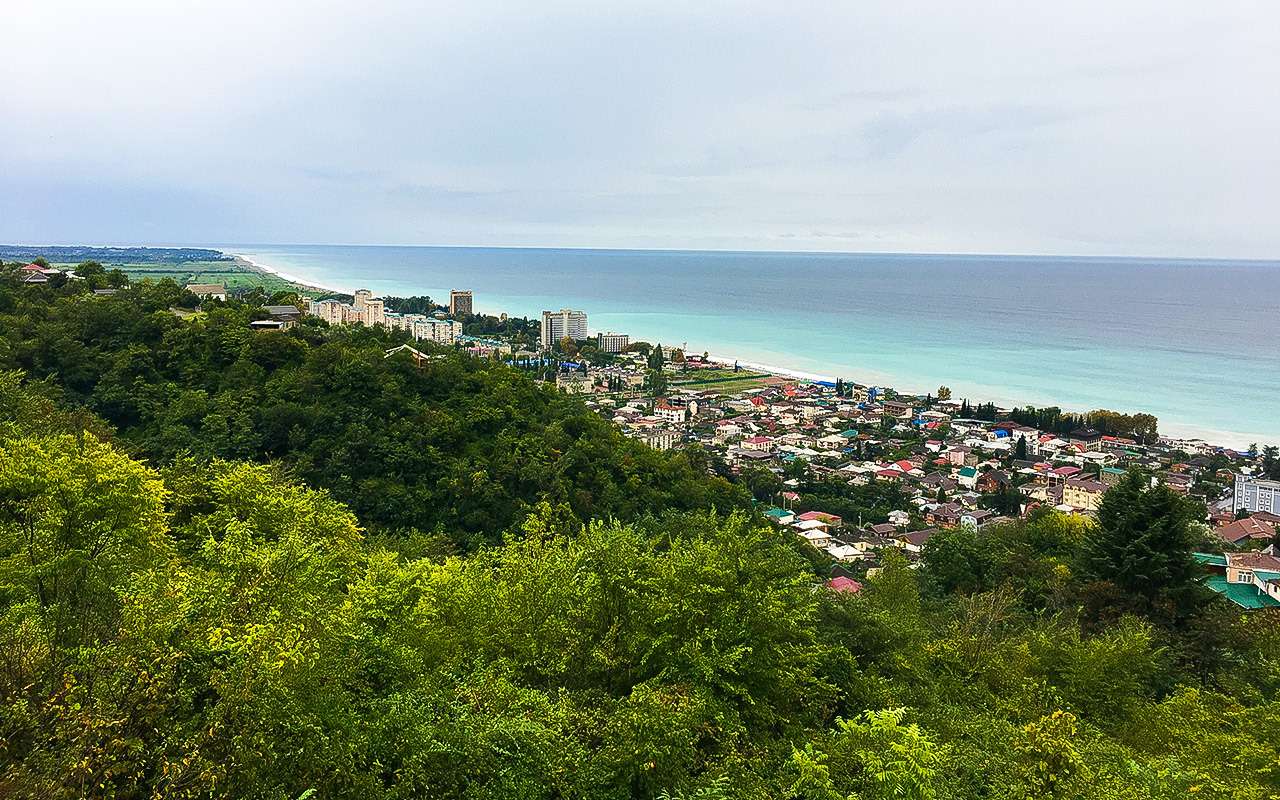 В июне в Абхазию можно съездить на 30% дешевле