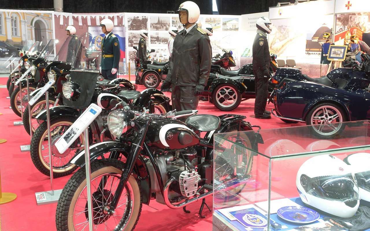 Почетный эскорт: в Санкт-Петербурге покажут коллекцию уникальных мотоциклов