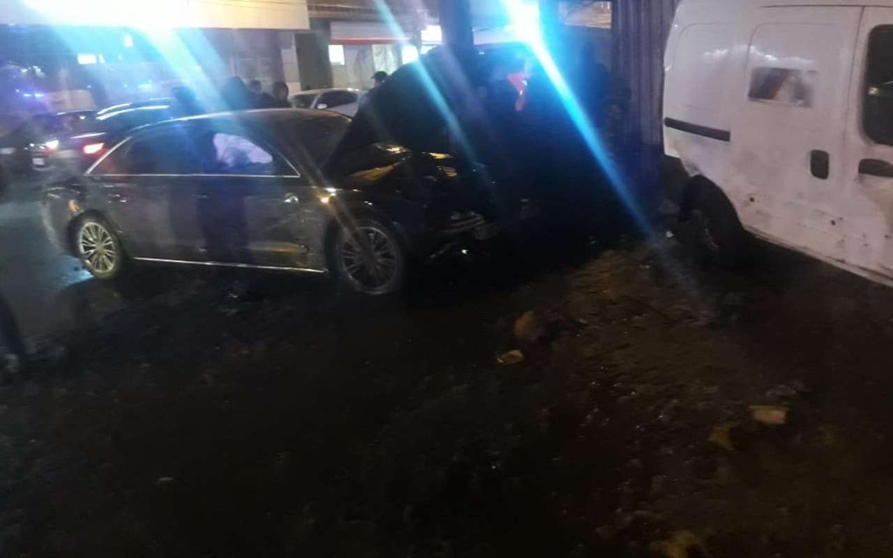 Внедорожник влетел в группу школьников. Имя водителя скрывают