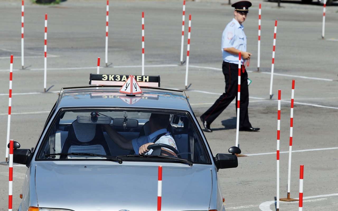 Меняются правила сдачи на права