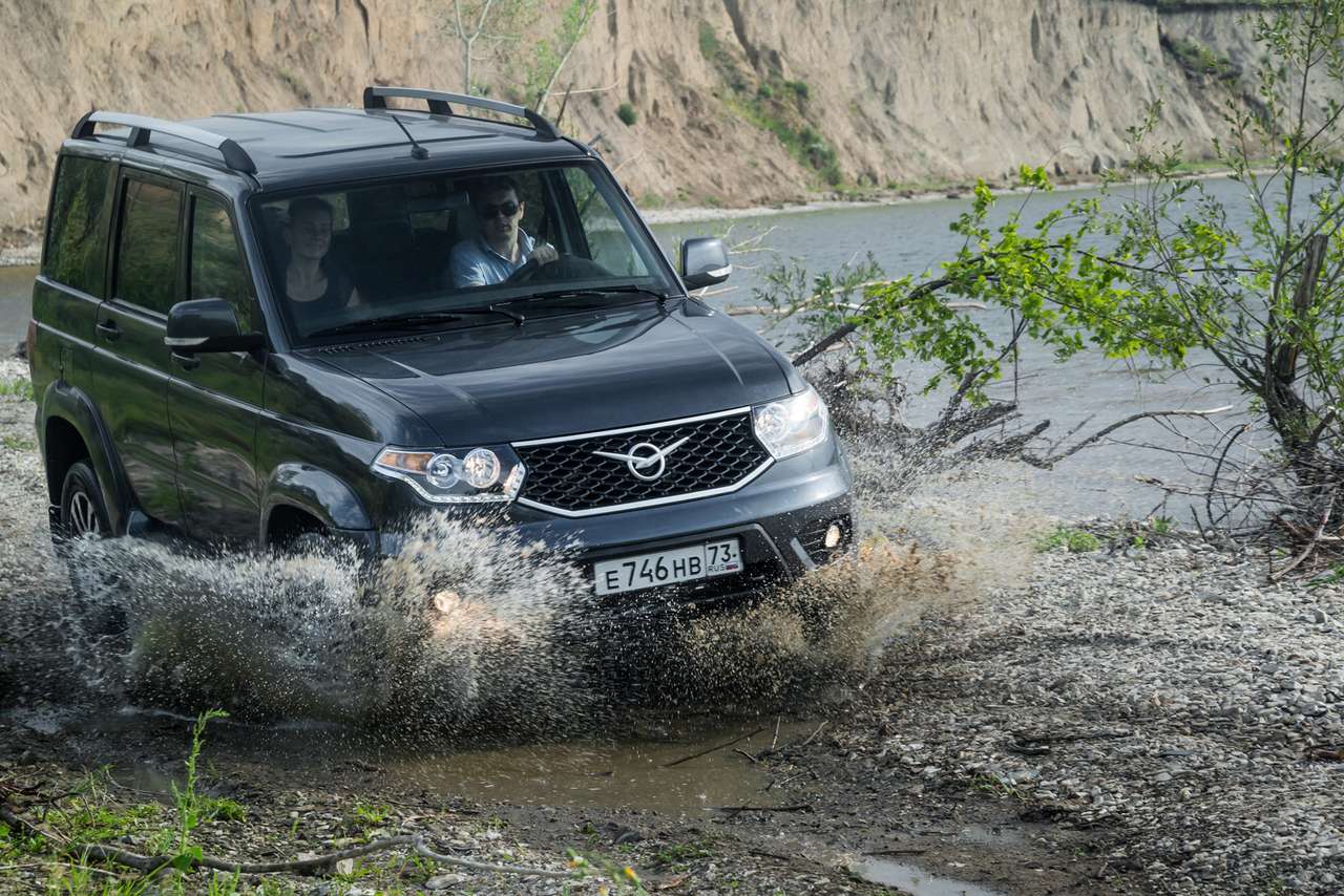 «Патриоты» требуют разделить бак УАЗа на два