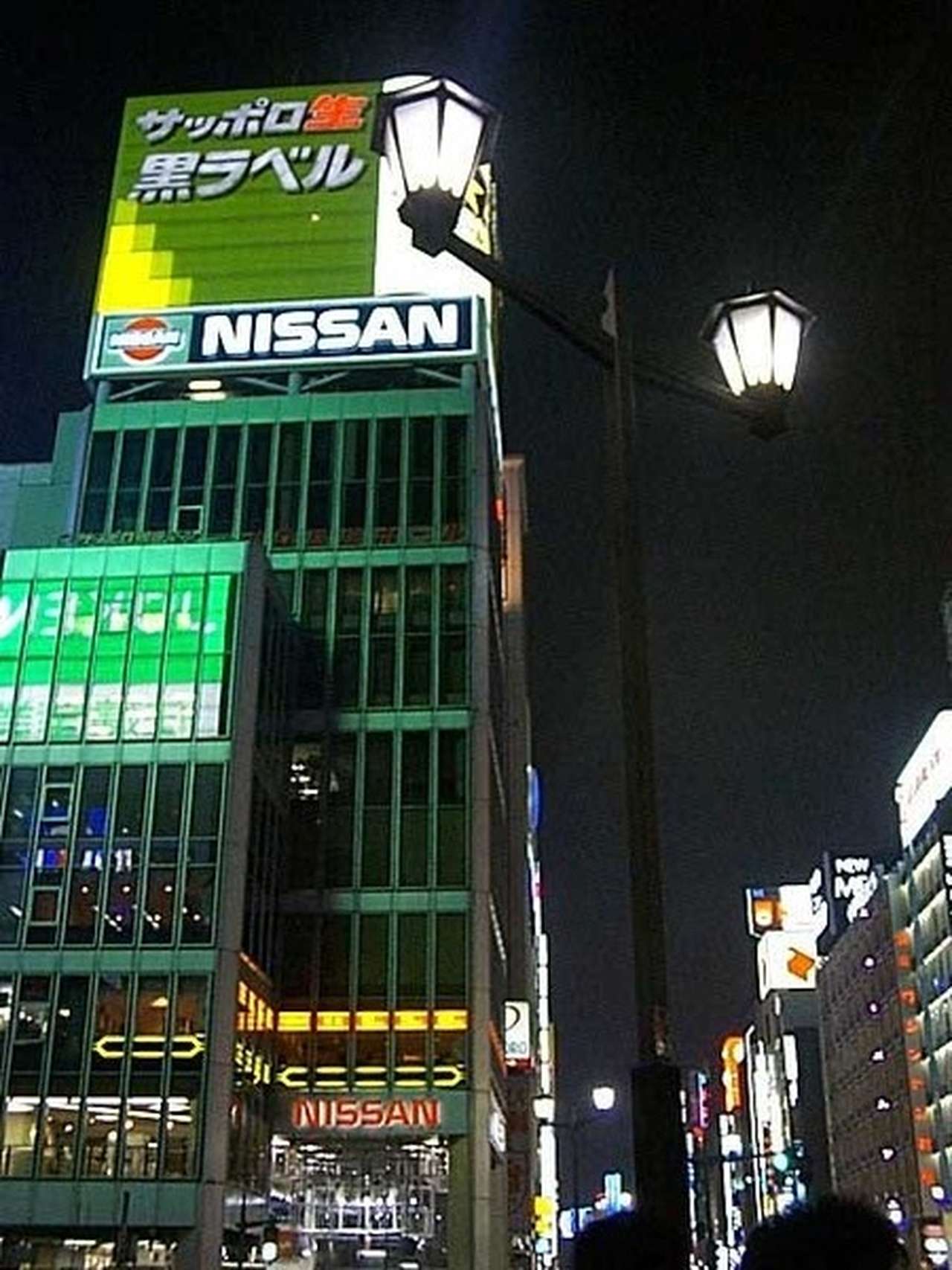 Nissan построит штаб-квартиру на высоте 150 метров