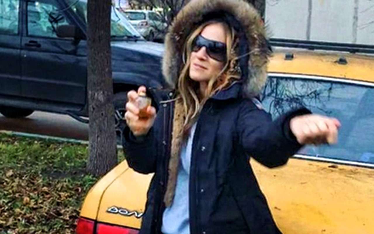 Звезда «Секса в большом городе» перепутала Волгу с Жигулями