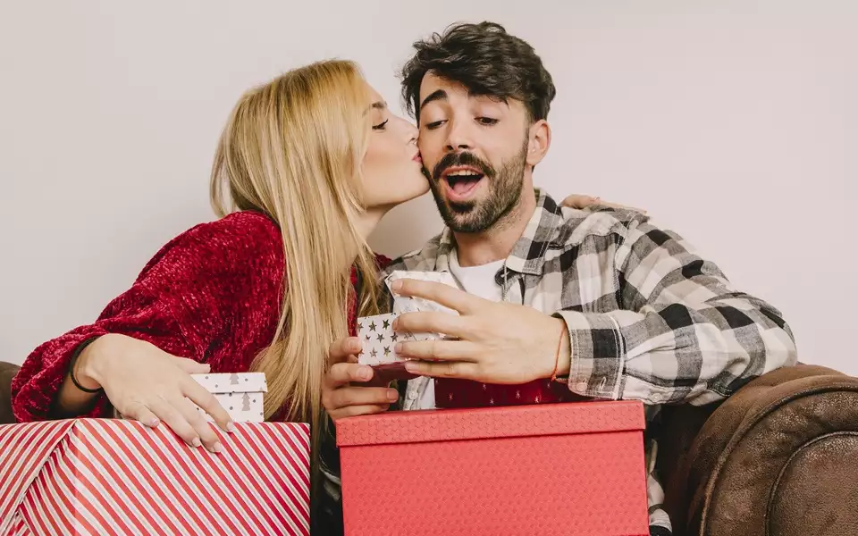 5 худших подарков автомобилистам — рейтинг «За рулем» к 23 февраля и 8 марта