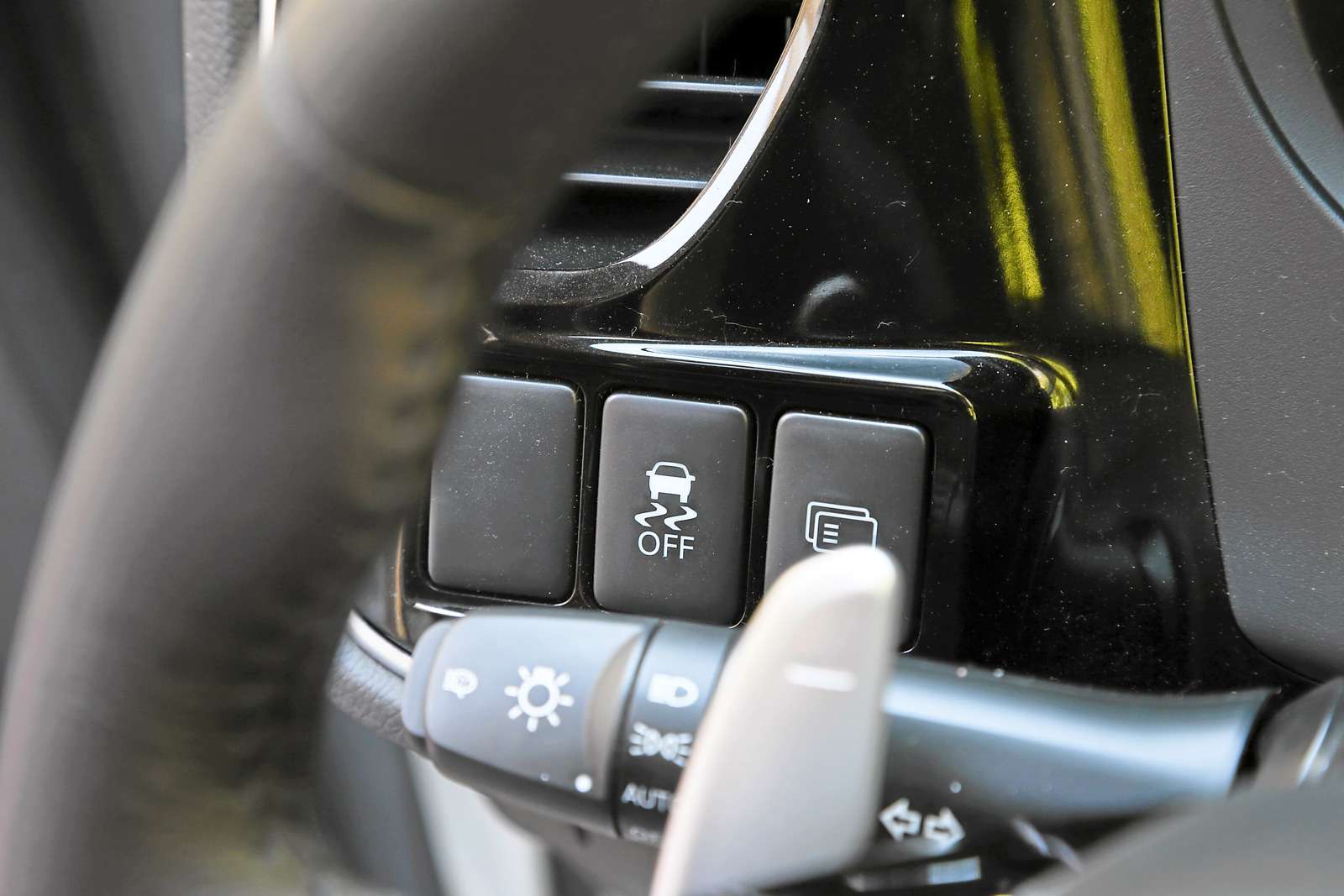 Как отключить подушки безопасности на митсубиси аутлендер - 85 фото