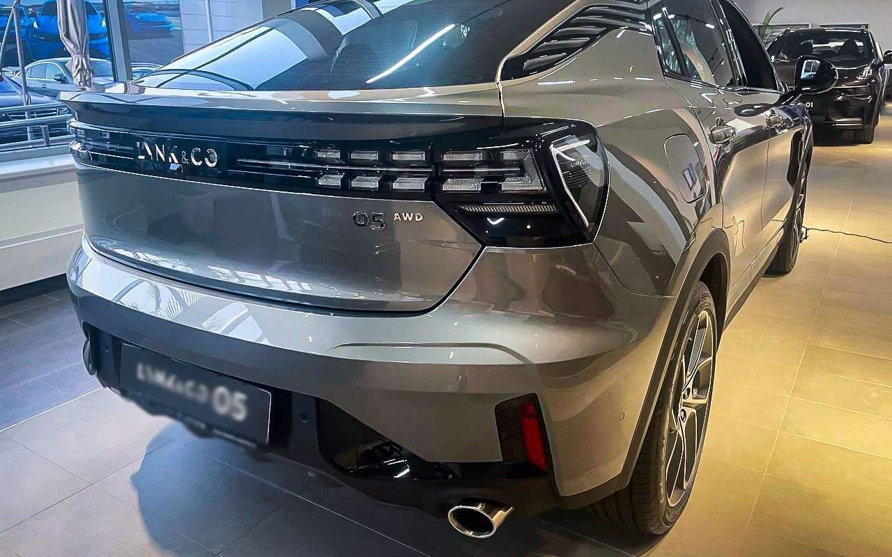 Эксперты озвучили, что будет с авторынком в 2024 году