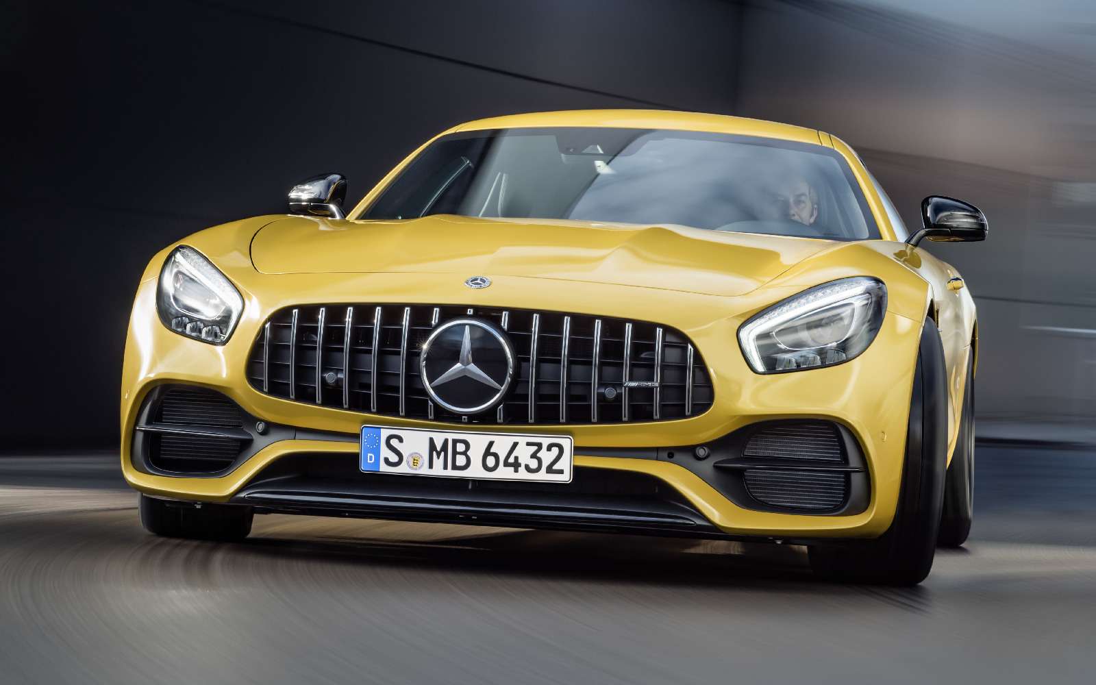 Автомобиль AMG-GT: новости, обзоры, машина АМГ-ГТ - разные поколения,  характеристики, комплектации AMG-GT – сайт За Рулем www.zr.ru