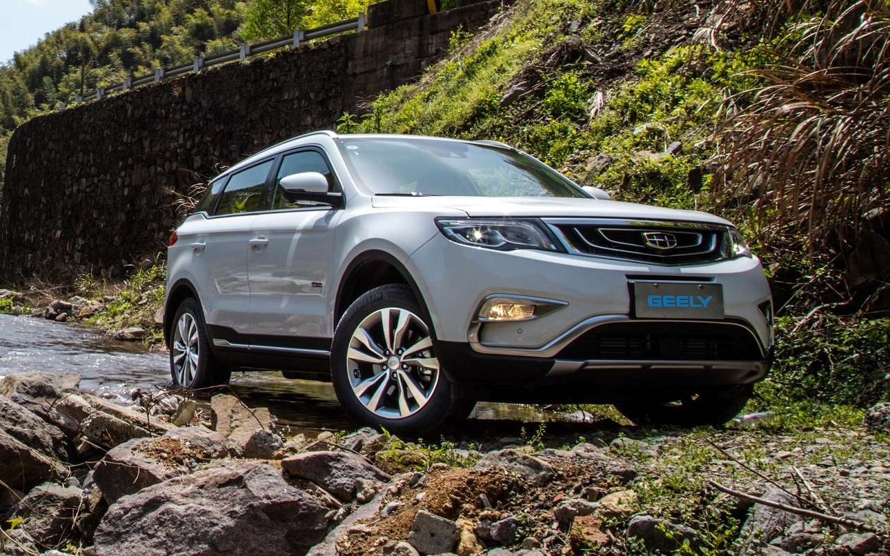 Geely отказывается от кроссоверов с МКП