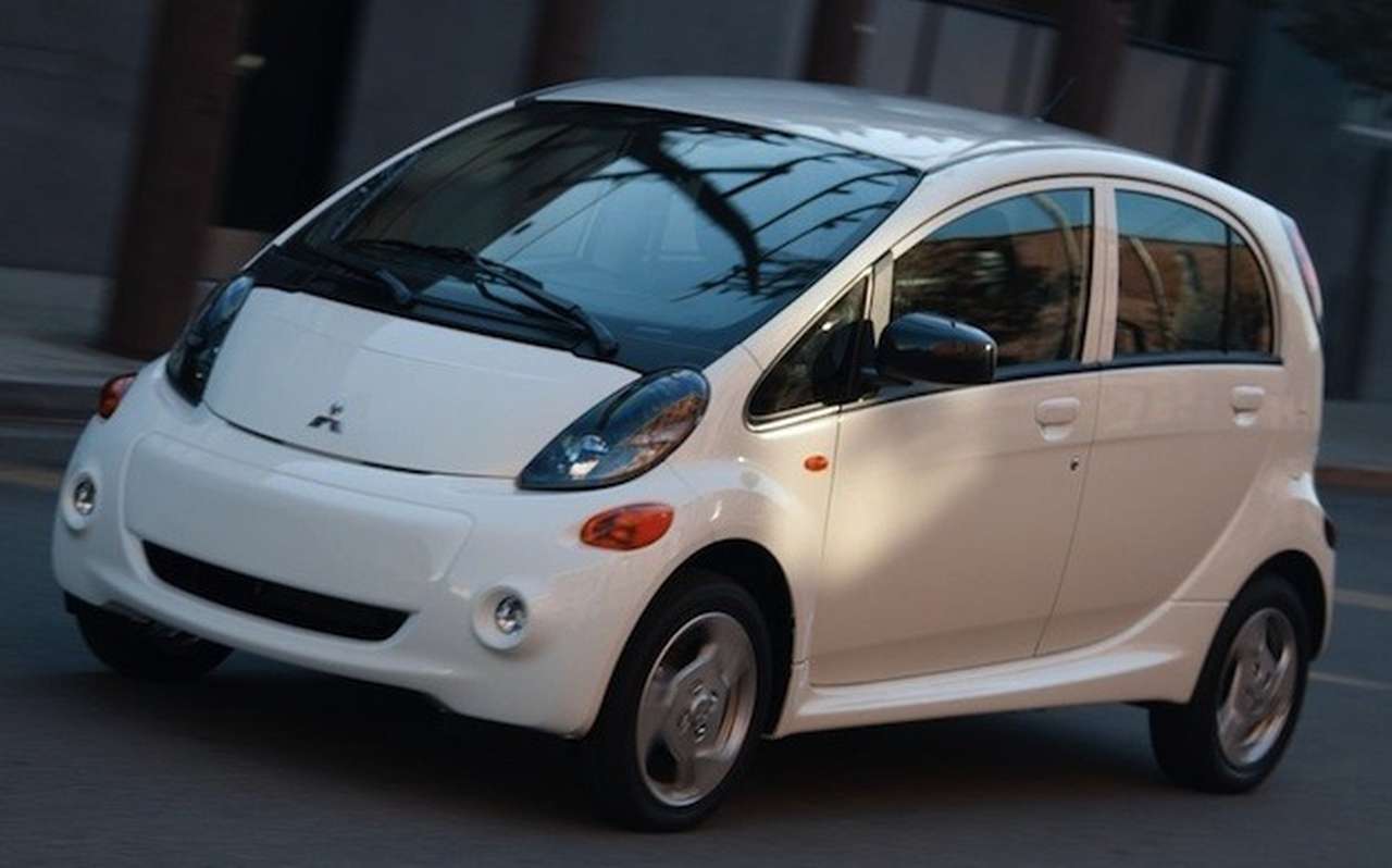 Американцы выбрали 10 самых экономичных автомобилей