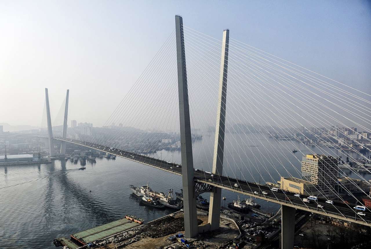 Стоимость строительства Золотого моста во Владивостоке завысили на 400 млн рублей