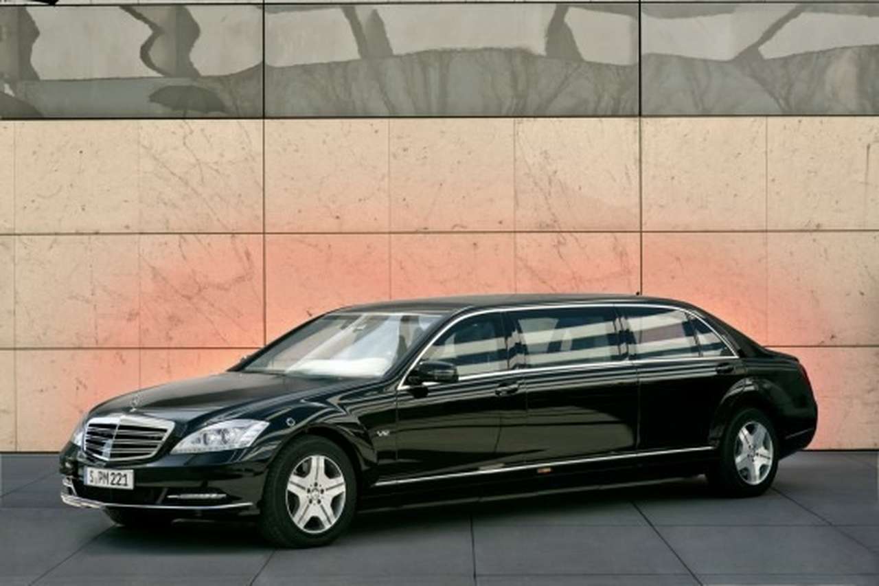 Иностранцы смогут принять участие в разработке проекта «Кортеж»