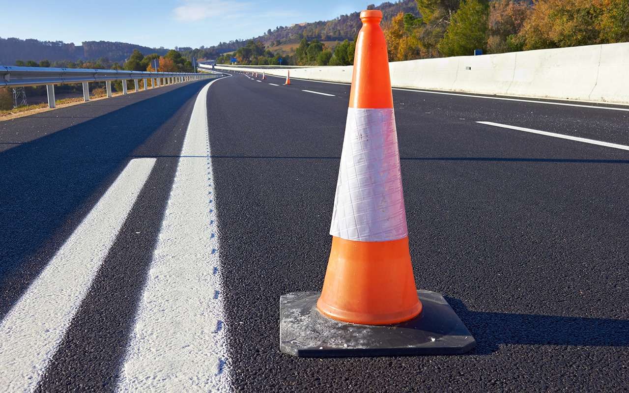 Как надо управлять машиной. Урок 2. Экстренное торможение