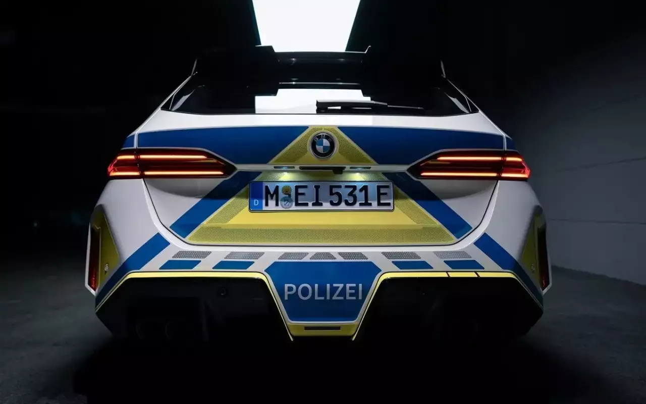 BMW M5
