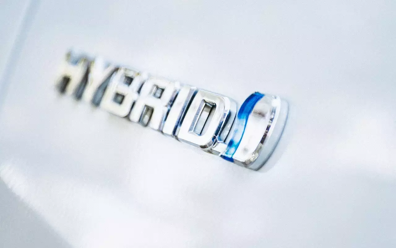 Россияне все активнее интересуются подключаемыми гибридами