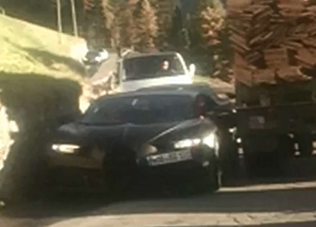 Гиперкар Bugatti Chiron: пробуждение зверя (ВИДЕО)