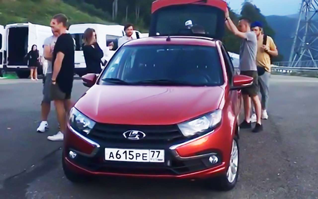 Рассекречен обновленный лифтбек Lada Granta