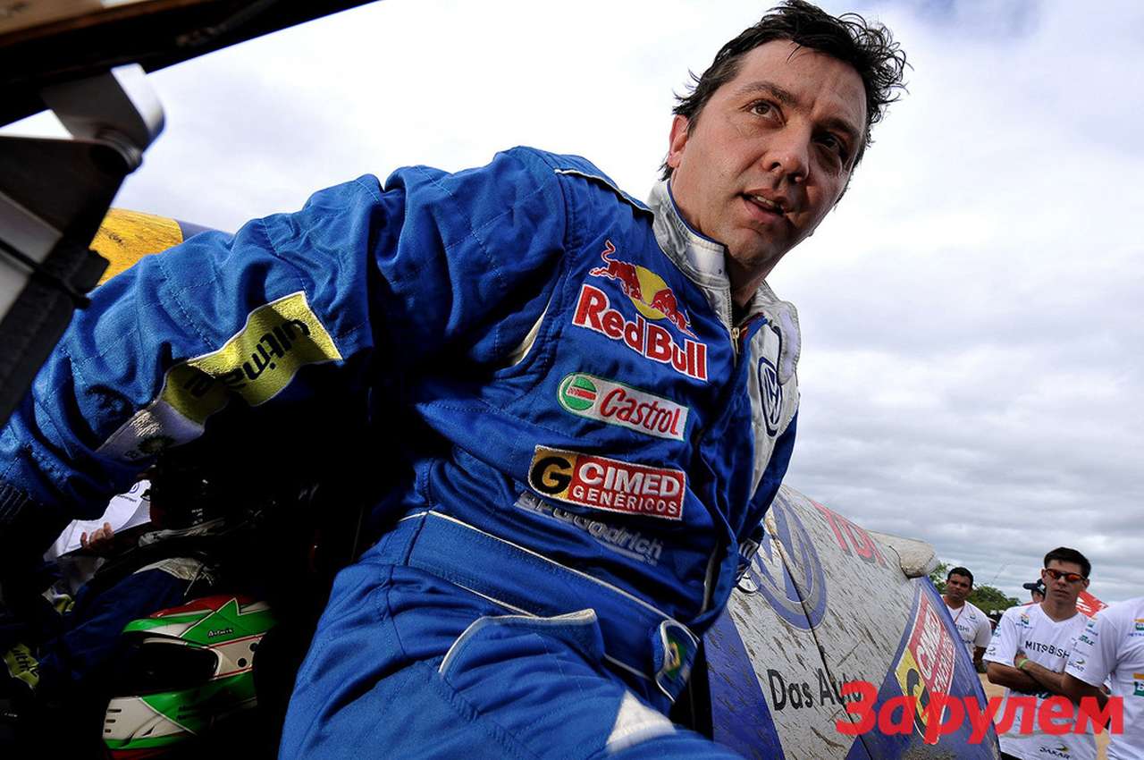 Пять Volkswagen Race Touareg выступят в ралли «Дакар»