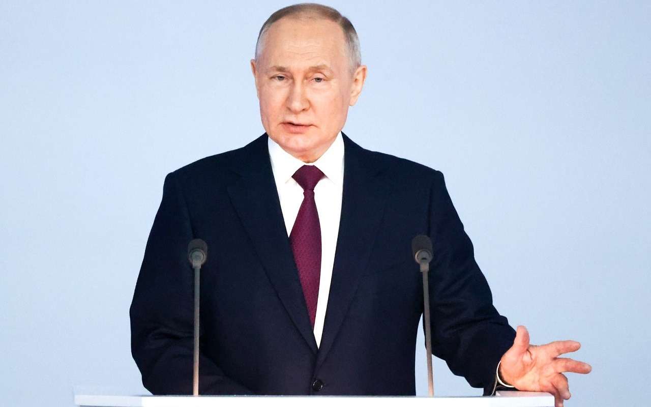 Надо развивать эту часть железных дорог — Путин о строительстве ВСМ Москва-Петербург