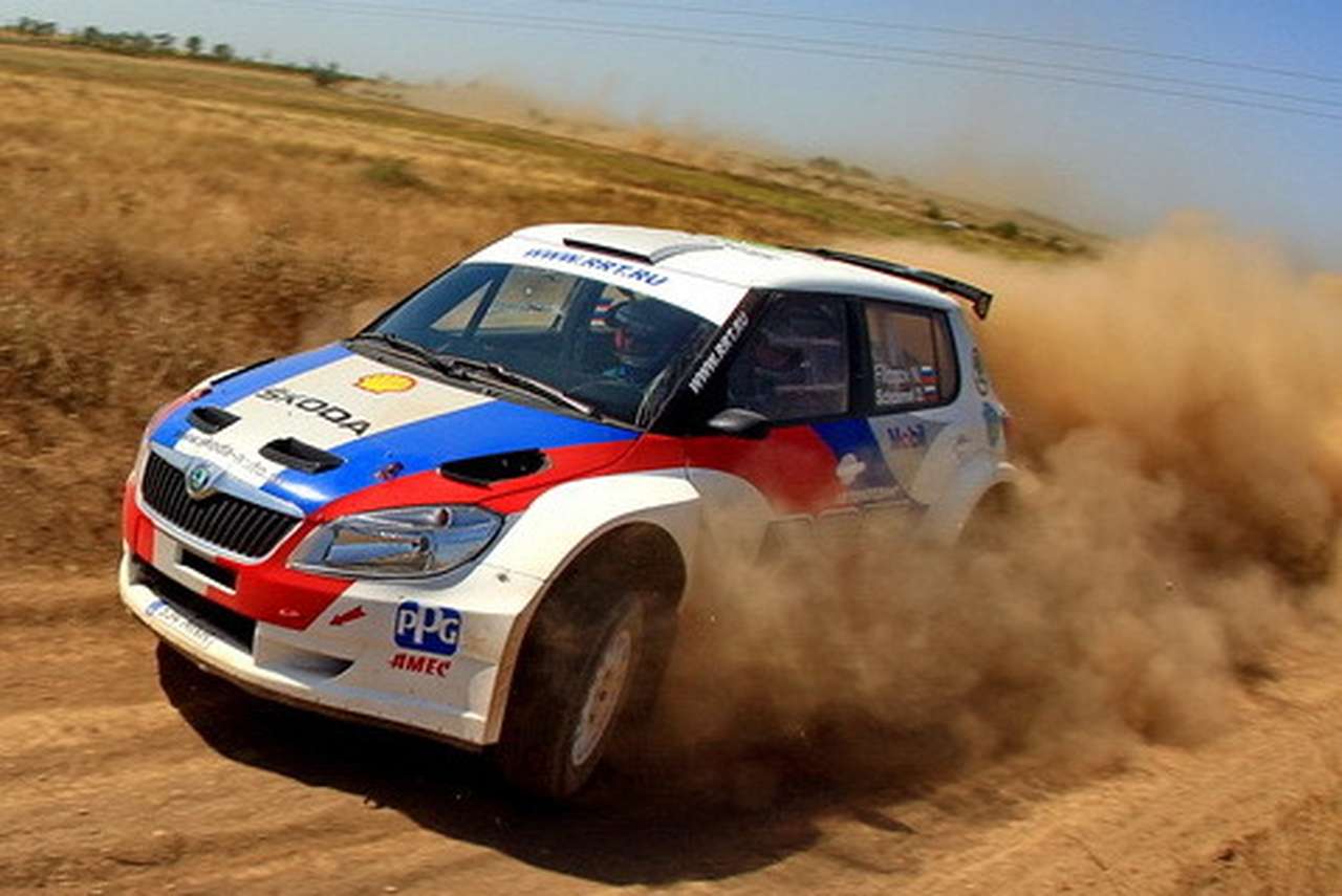 Первый в России автомобиль категории S2000 выиграл обе гонки, в которых стартовал