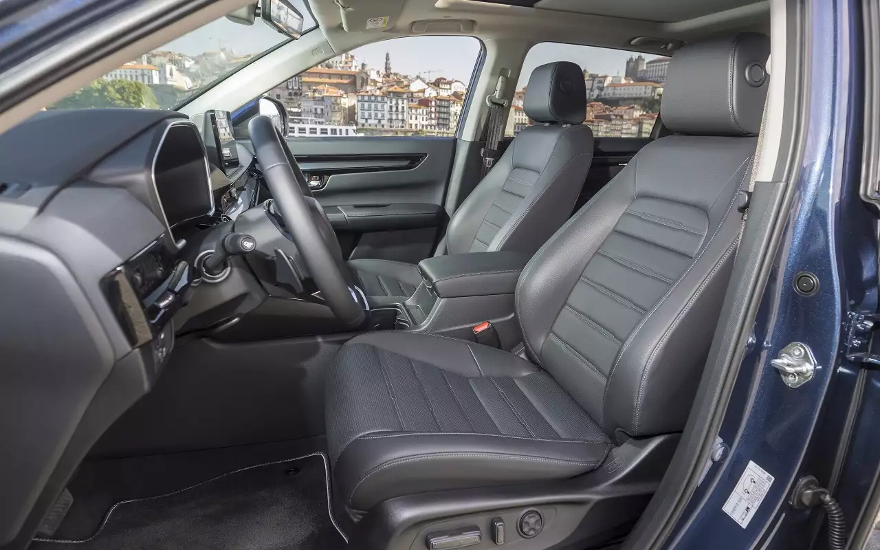 Интерьер Honda CR-V
