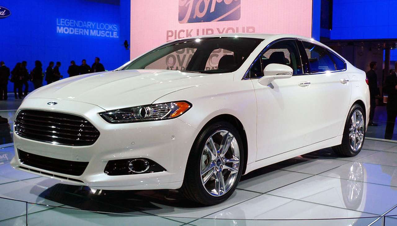 В борьбе за прибыльность Ford ставит на сокращение издержек и глобальные модели - такие как Fusion/Mondeo